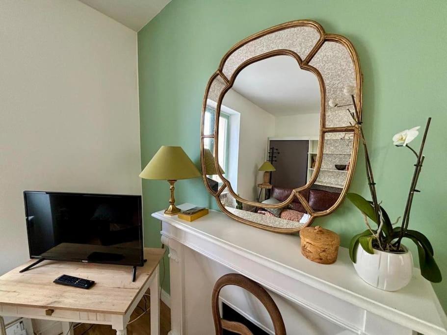 Appartement Entre Plage De L'Ecluse Et Place Du Marche ディナール エクステリア 写真